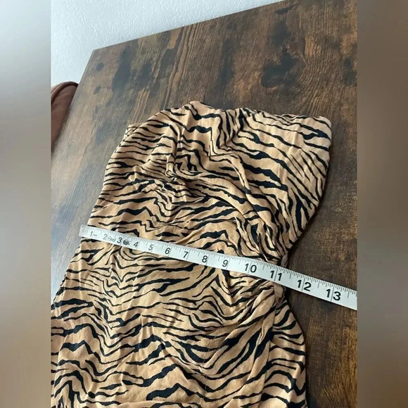 vix paula hermanny strapless leopard print midi dress - Picture 6 of 11